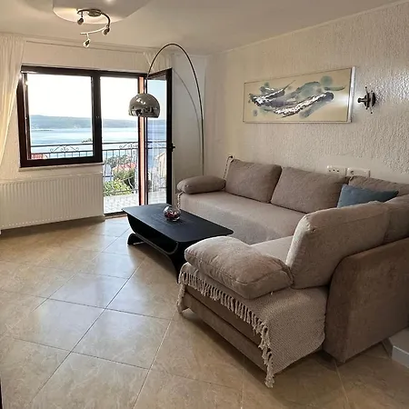 Nena Apartman *