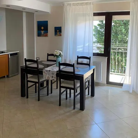 Appartamento Nena Crikvenica