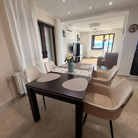 Nena Apartman